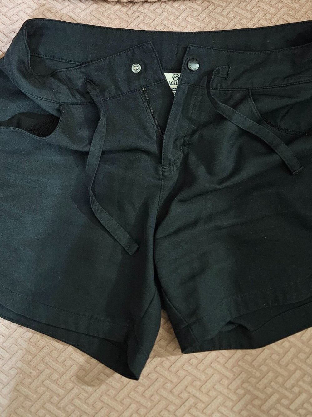 Shorts - Picture 6 of 8